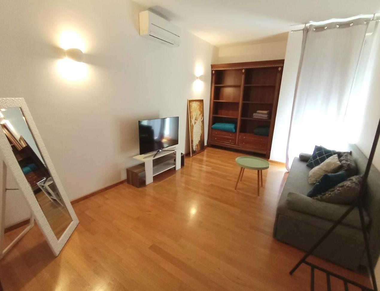 Beautiful Apartment, Close To