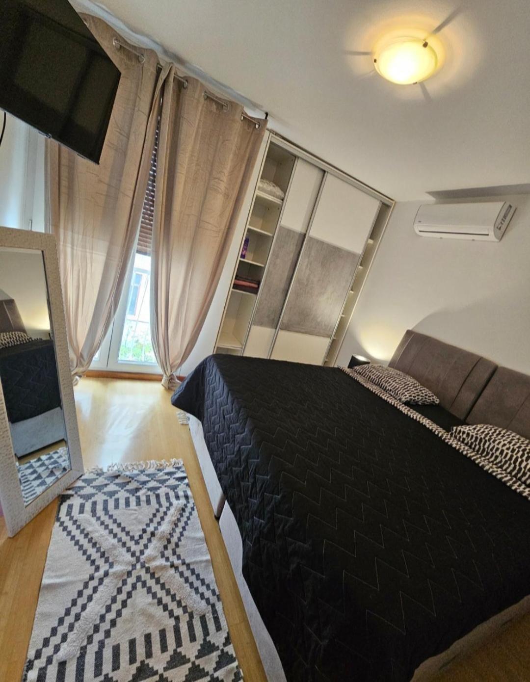 Beautiful Apartment, Close To Apartment Split